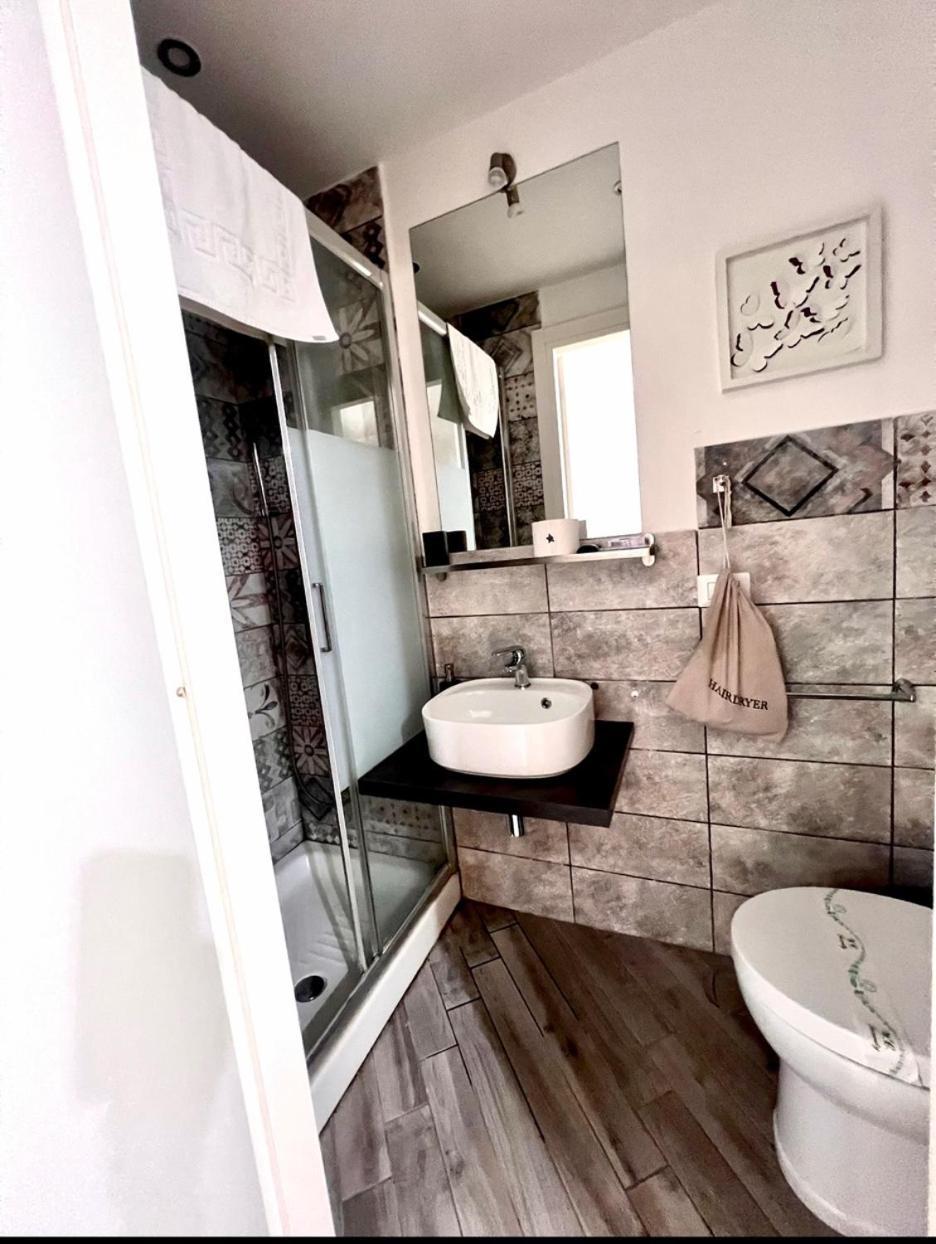 Spagna Rooms โรม ภายนอก รูปภาพ